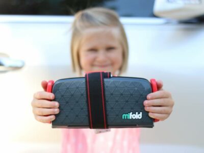 Mifold: "Grab and Go" Car Seat Review 4