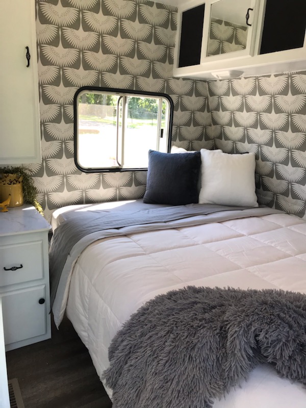 SOLD: Renovated 25' Fleetwood Mallard Camper for Sale All Things with Purpose Sarah Lemp 13