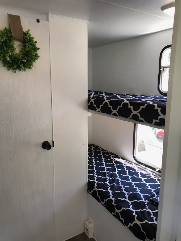 SOLD: Renovated 25' Fleetwood Mallard Camper for Sale All Things with Purpose Sarah Lemp 8