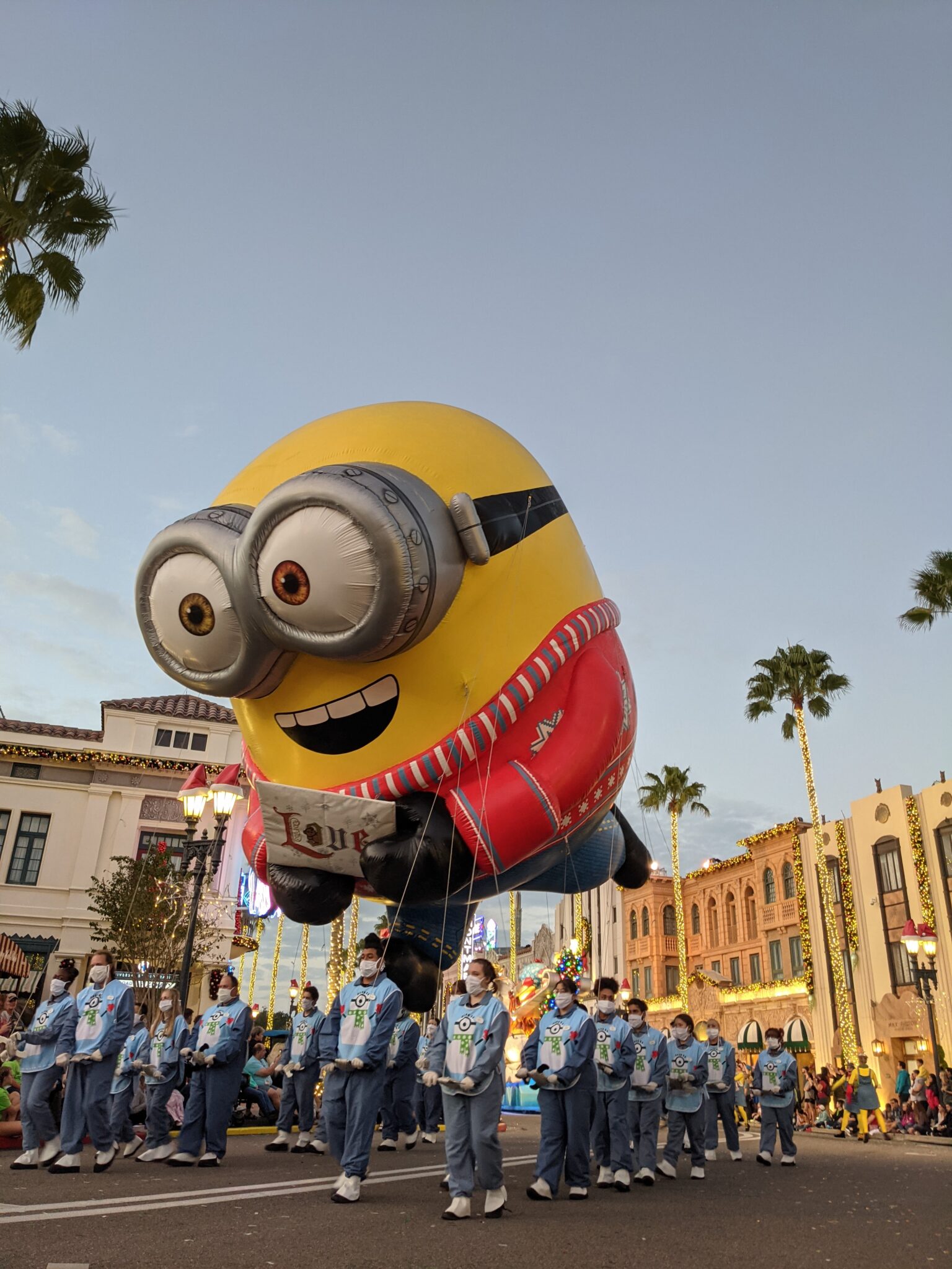 Holidays at Universal Orlando: Everything You Need to Know! All Things with Purpose Sarah Lemp 1
